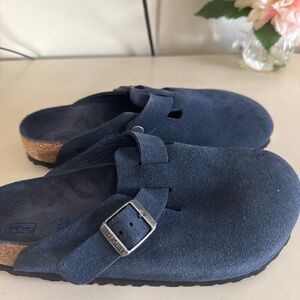 Dark blue Birkenstock clog